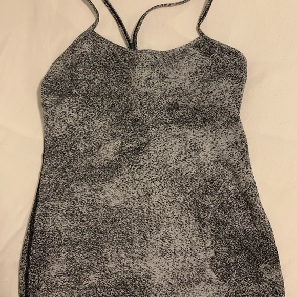 Lululemon Power Y Tank Size 8 - Picture 3 of 3